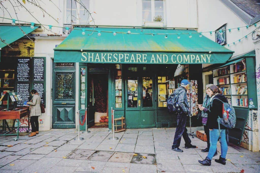 shakespeare and company paris