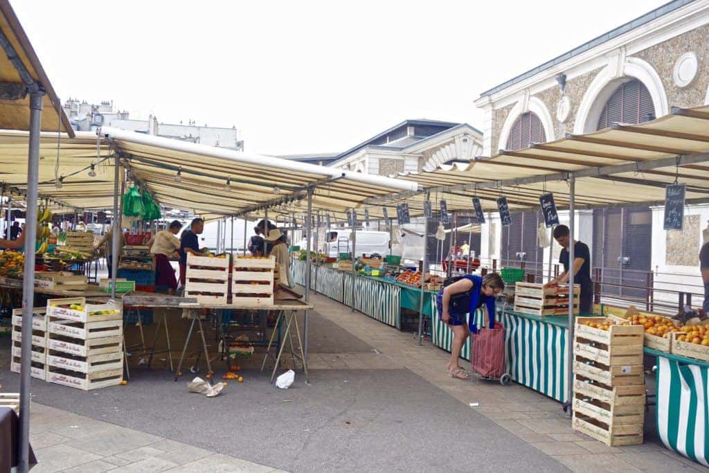 french market versailles town