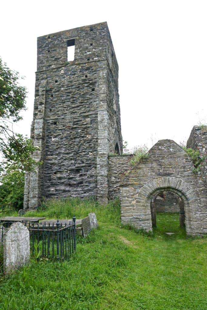 SOUTH HUISH CHURCH: THE RUINS OF ST ANDREW'S 