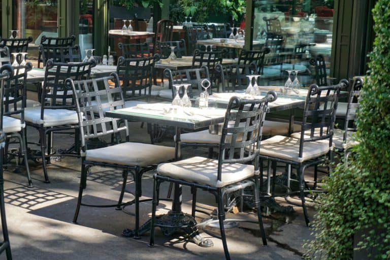 how to order in a parisian restaurant