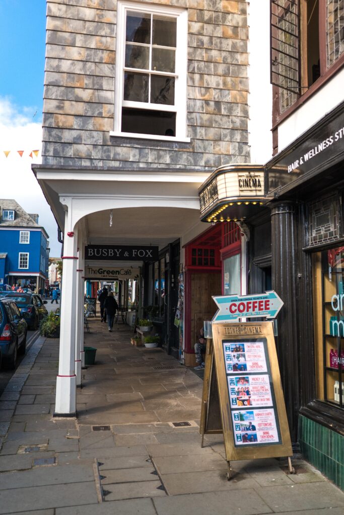 totnes cinema exterior