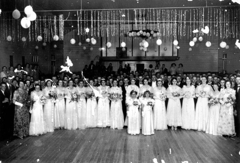 history of debutante balls