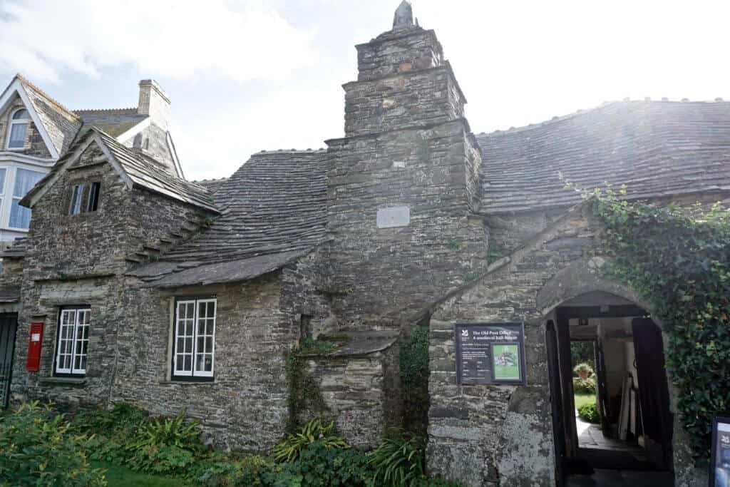 tintagel old post office tintagel cornwall england exterior