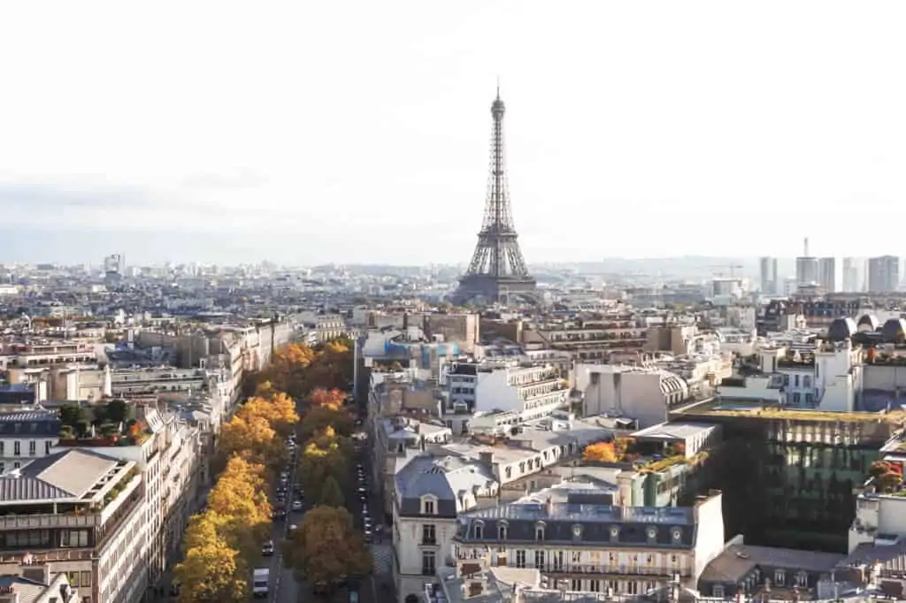 Paris on a Budget: 10+ Tips for How to Save Money in Paris