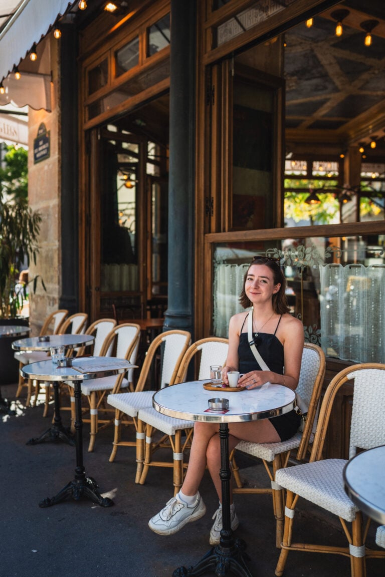 sophie nadeau cafe in paris