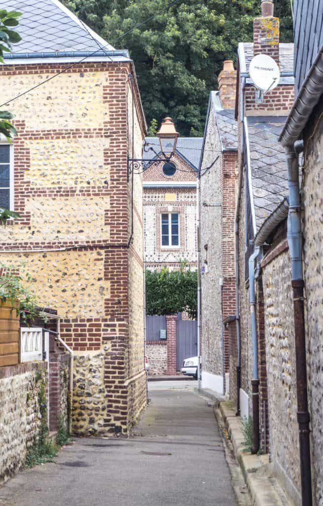 Yport Guide, visiting a traditional fishing village in Normandy, France