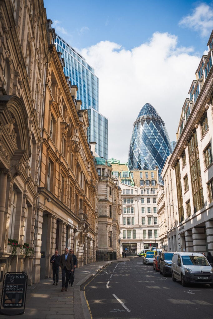 street in the city of london