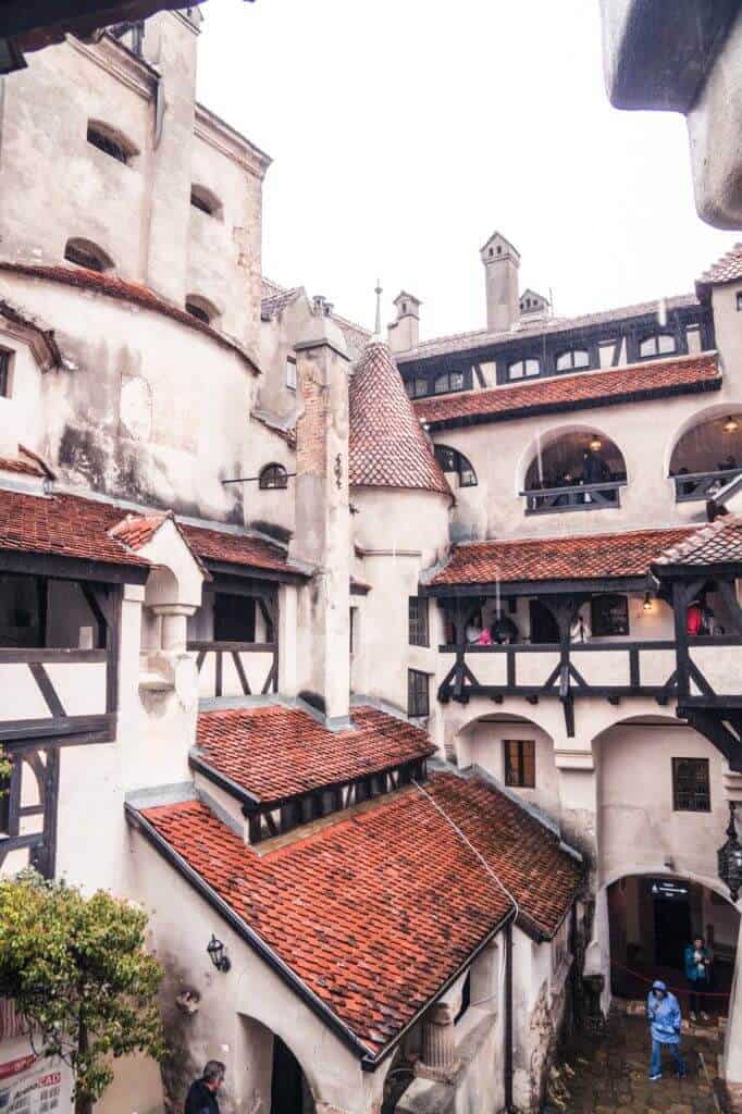 A visit to Dracula's Castle: Bran Castle in Bran, Transylvania, Romania (an easy day trip from Brasov!)