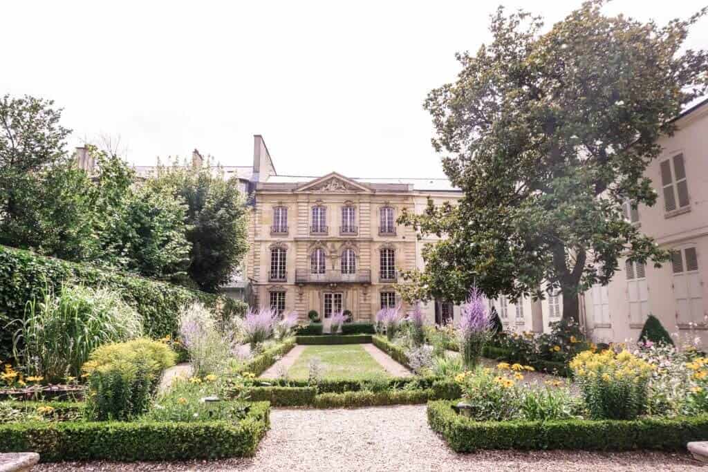 Visiting a cute house museum (former 'Hôtel Particulier') in Versailles, France- easy day trip from Paris.