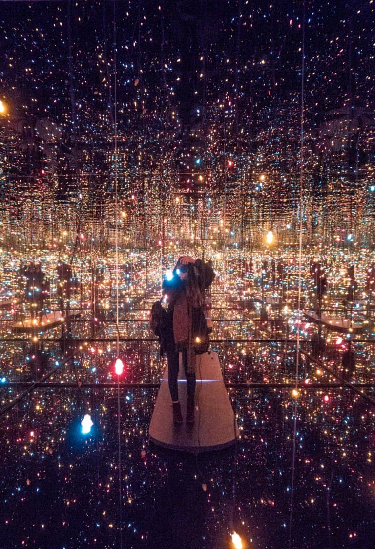 Fireflies on the water installation