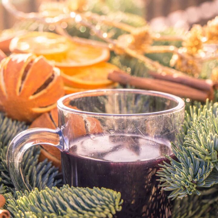 A taste of Europe: Christmas market mulled wine recipe and a history of Glühwein as well as the origins of mulled wine!