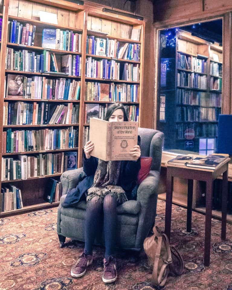 8 Skills you need as a blogger. Tips, tricks and practical advice from a full-time blogger in order to improve your blog and become more professional!