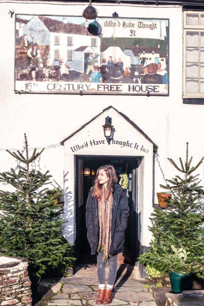 A visit to a little 16th-Century pub near Yelverton, Devon, England. The Who'd Have Thought It Inn, Milton Combe!