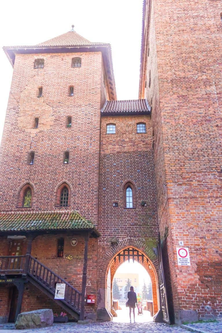 Visiting the largest Castle in the world: Malbork Castle, an easy day trip from Gdańsk, Poland