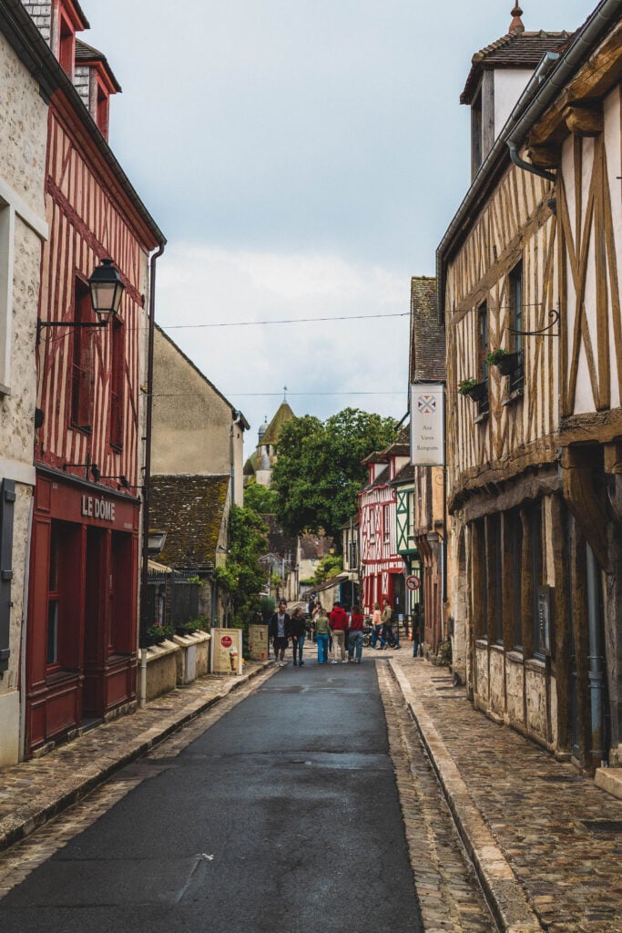 provins village centre