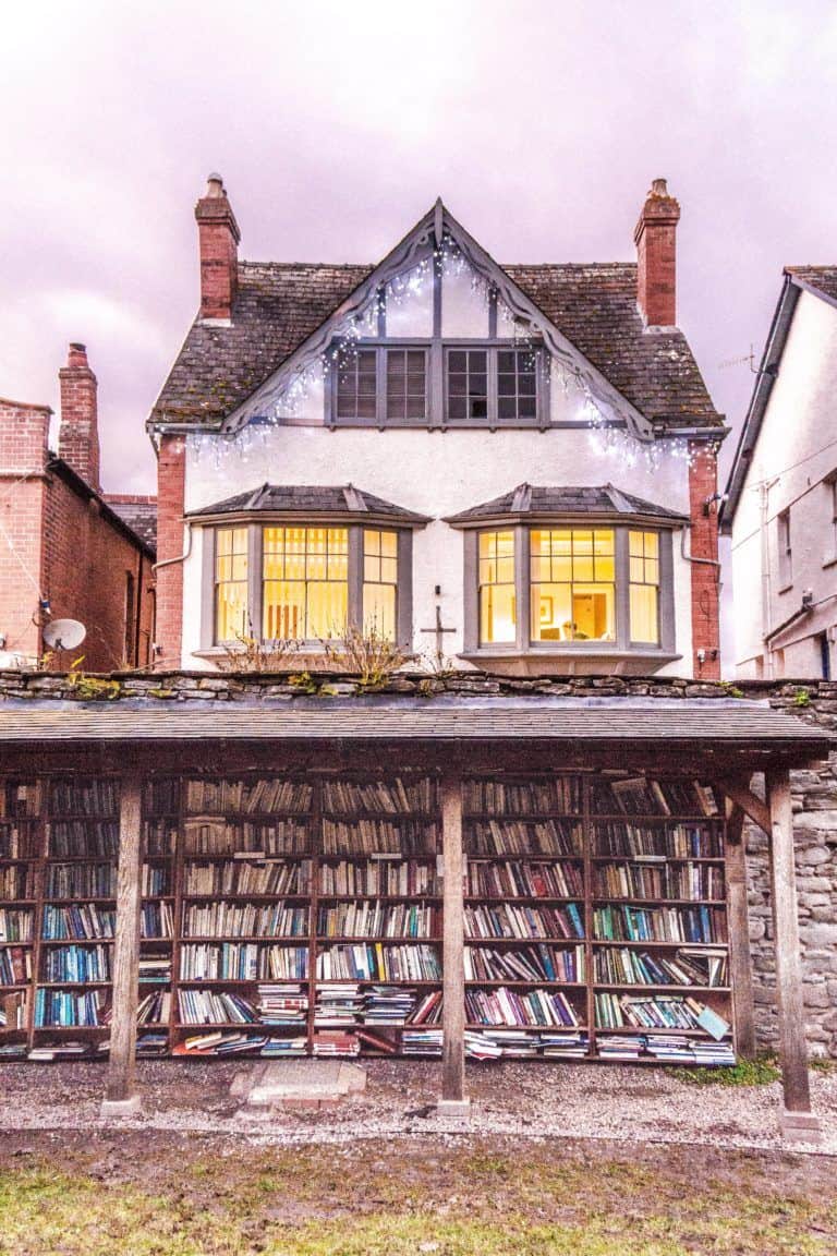Hay-on-Wye guide, a book town for bibliophiles in South Wales: open air bookshelf