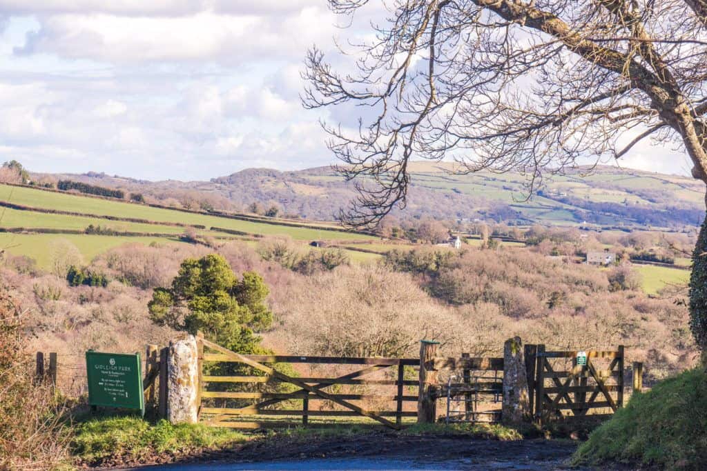 Gidleigh guide: Best things to do in Gidleigh, Dartmoor National Park, Devon, England: mariners' way walk
