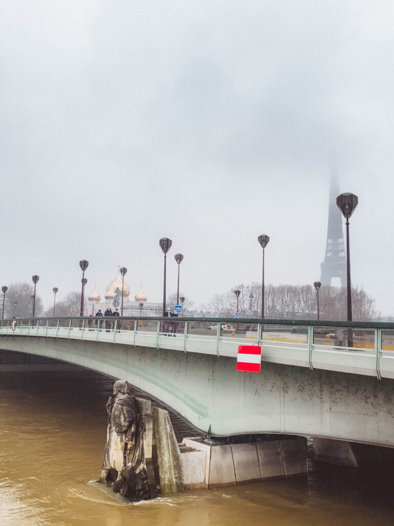 zouave statue paris france