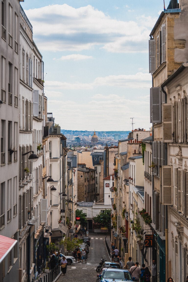 street in montmartre