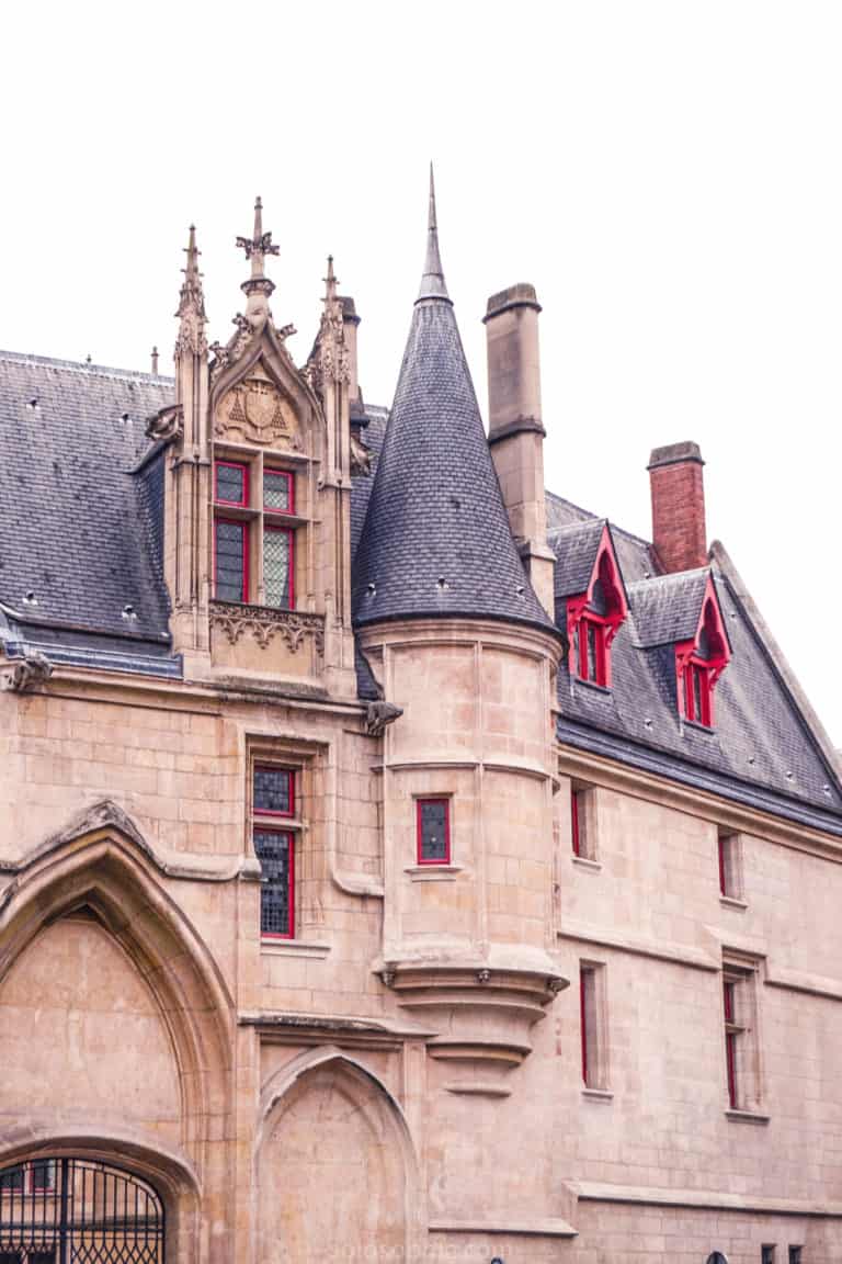 A quick guide on how and where to find Harry Potter in Paris, France. Locations to visit, historical figures to walk in the footsteps of etc.