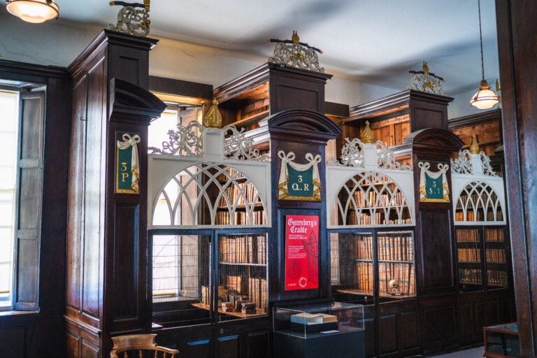 marsh's library