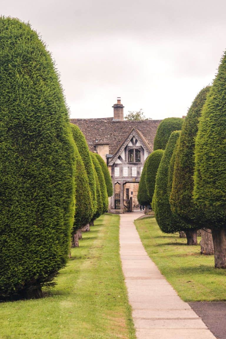 A quick guide to the best things to do in Painswick, a beautiful market town in the Cotswolds, Gloucestershire, England (church, old inn, pub, bowling green)