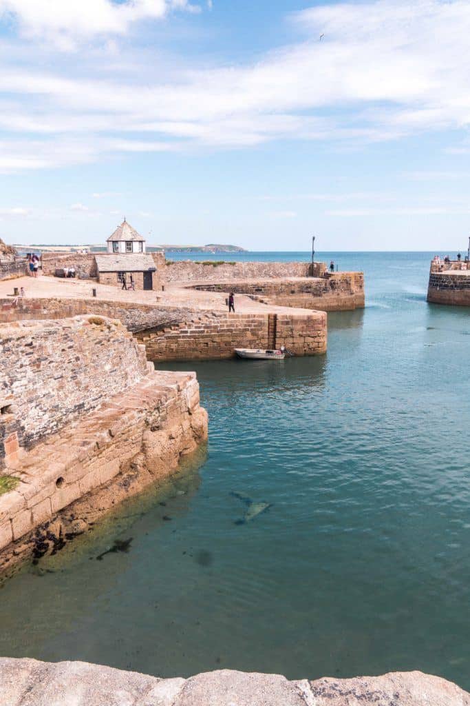 A quick guide to the best things to do in Charlestown, a beautiful Cornish town in Southern Cornwall, South West England. Tall ships & Poldark filming location!