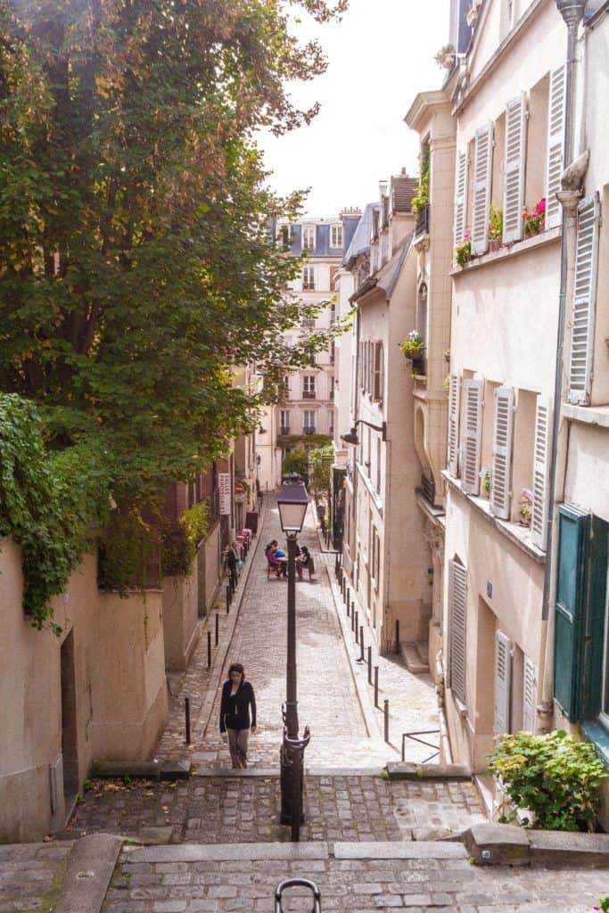 Curious Montmartre: Rue André Antoine, 18th arrondissement, Montmartre, Paris, France