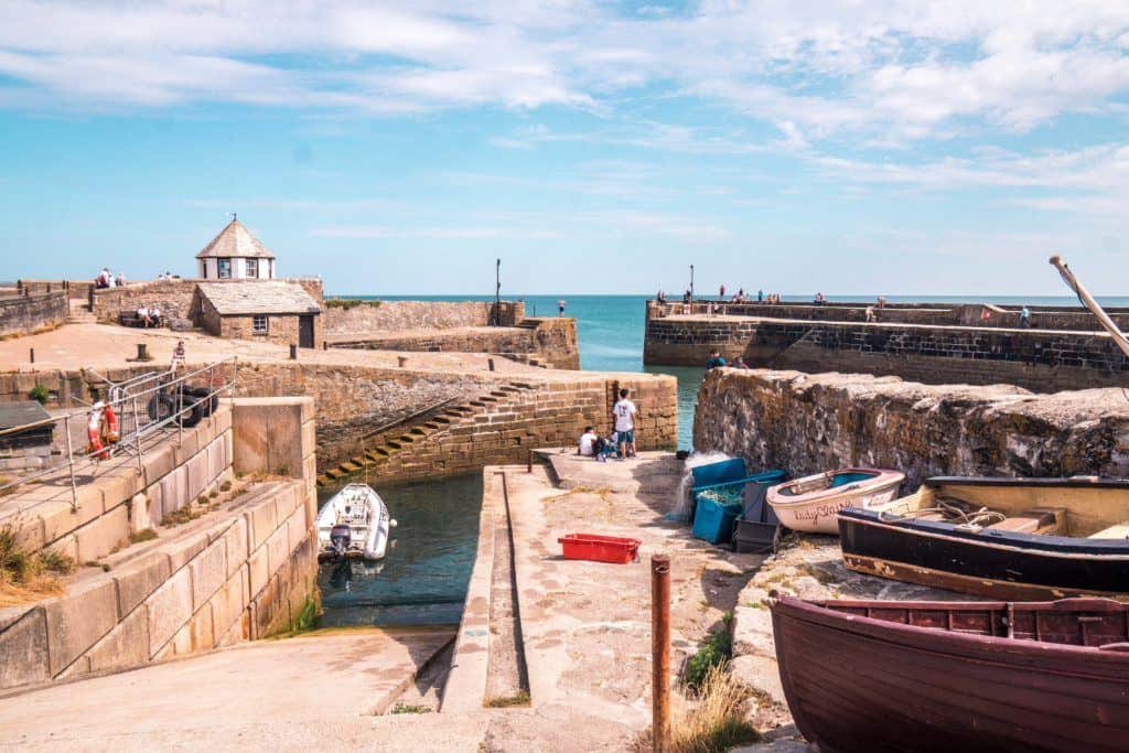 A quick guide to the best things to do in Charlestown, a beautiful Cornish town in Southern Cornwall, South West England. Tall ships & Poldark filming location!