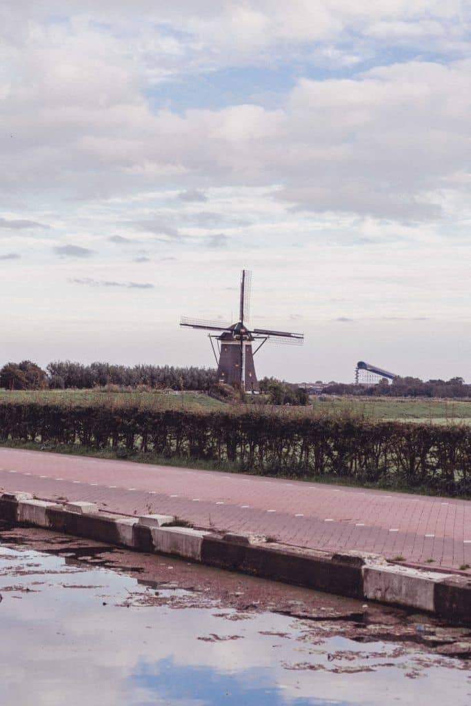 Molendriegang: Iconic Dutch Windmills Near the Hague, Holland, the Netherlands