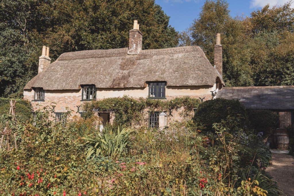 Following in the Footsteps of Thomas Hardy in Dorset, South West England. Locations, book inspiration, Thomas Hardy’s home, etc