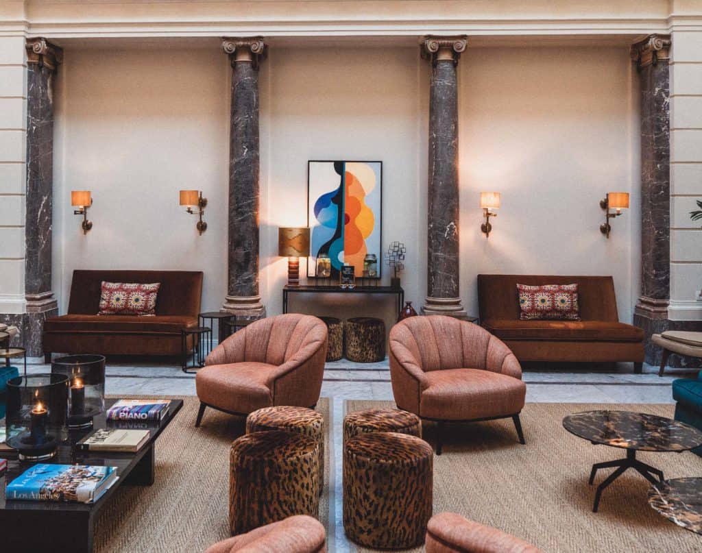 Hotel FRANQ Review: Luxury in the Heart of the historic city of Antwerp, Northern Belgium, Europe. Hotel review of the best place to stay in Anvers/ Antwerpen!