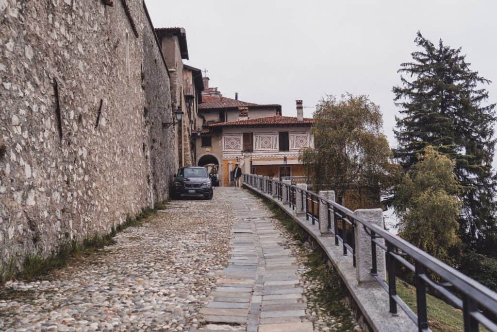 La Provincia di Varese Travel Guide: Lake Maggiore & Beyond, Lomardy, Northern Italy. Here are the very best things to do in Varese Province.