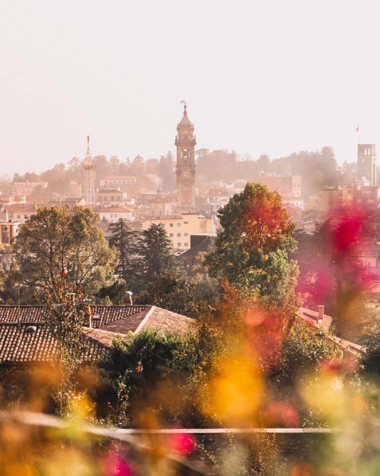 La Provincia di Varese Travel Guide: Lake Maggiore & Beyond, Lomardy, Northern Italy. Here are the very best things to do in Varese Province.