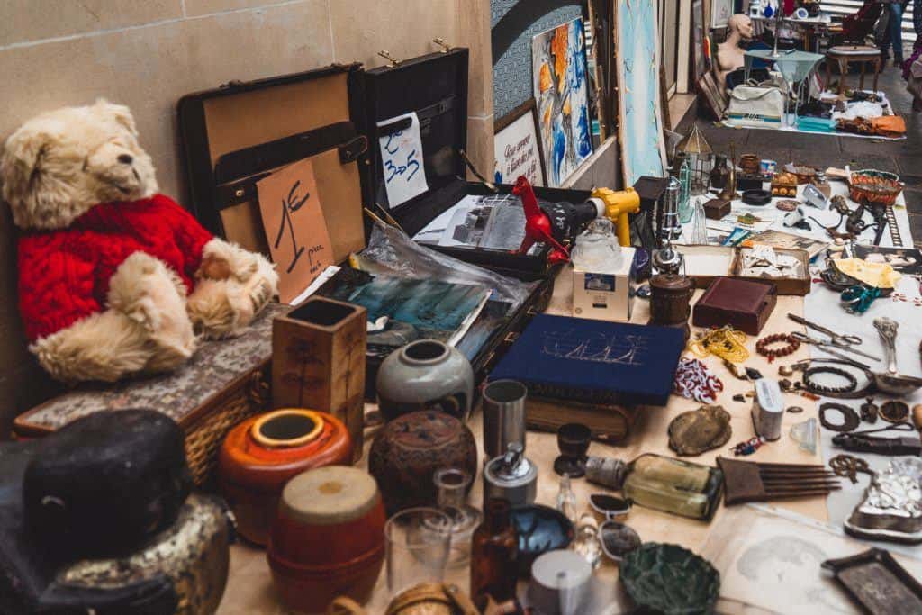 Brocante de la Rue de Bretagne de Noel: Vintage in the 3rd Arrondissement