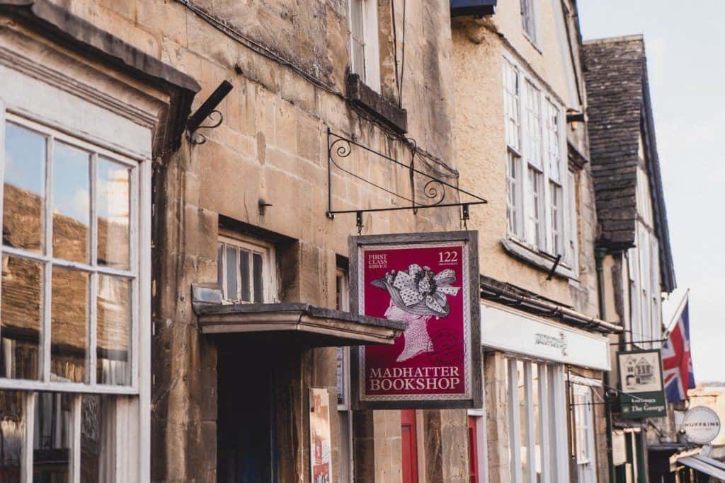 Madhatter Bookshop: Hats & Books in the Cotswolds, Oxfordshire, England