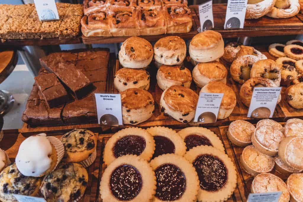 7 Reasons to Visit Greenwich on your next trip to London, England! Here's what you need to see in the greenest area of London; royal history (Henry VIII), parks, observatory, and more!