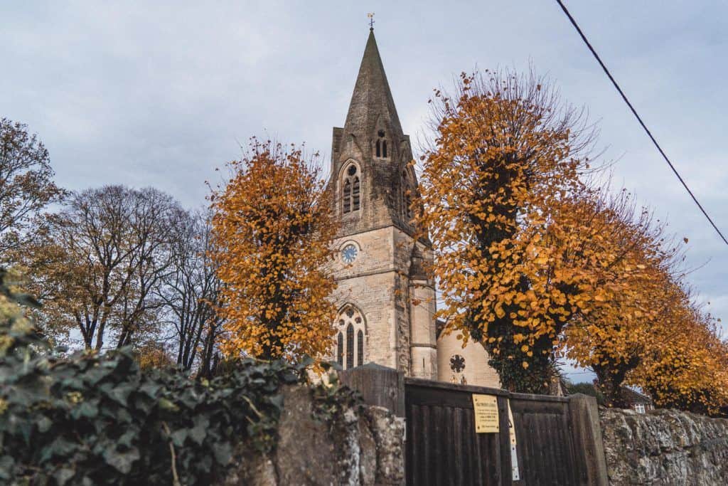 A Guide to the Best Things to do in Wheatley, Oxfordshire. A former lockup, historic windmill, old church, etc. Historical things to do and attractions near Oxford, England