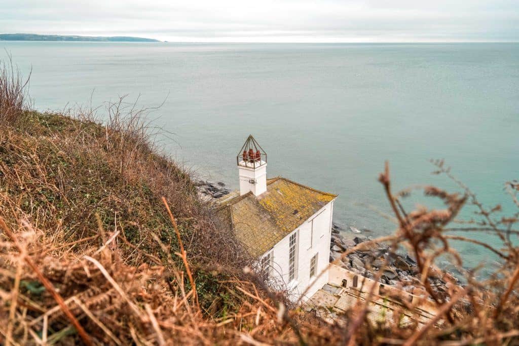A guide to the best things to do in Beesands, a beautiful Devonian village in the South Hams, South Devon, South West England. Here's what to do, where to stay, and attractions in Beesands