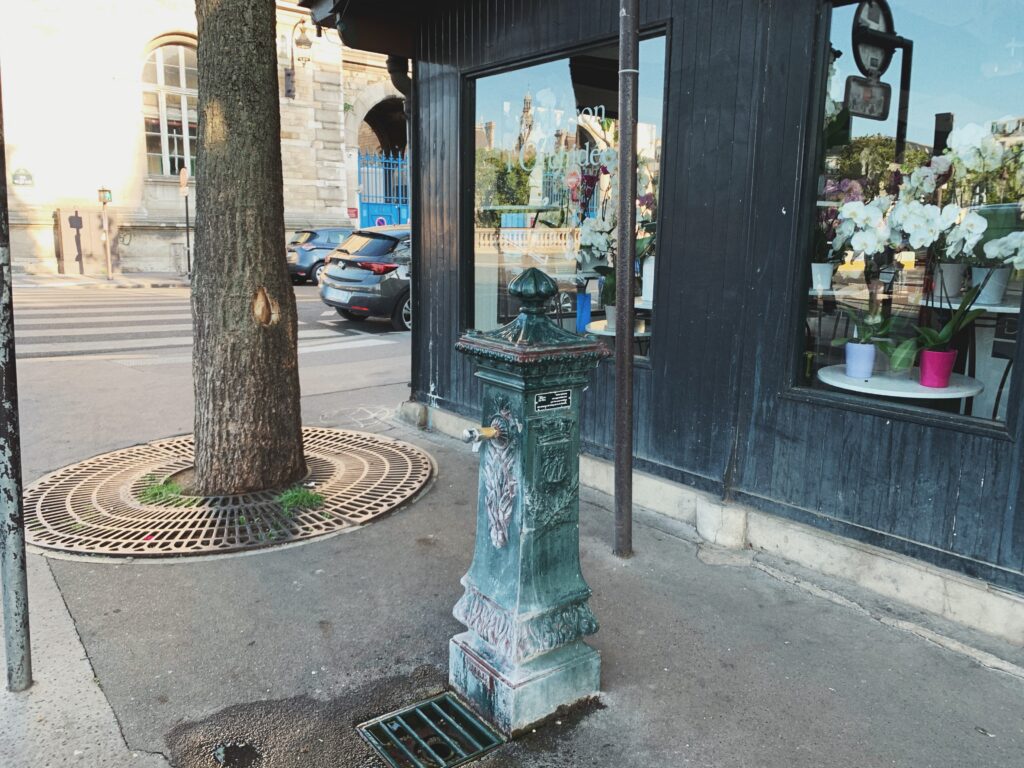 wallace fountain ile de la cite