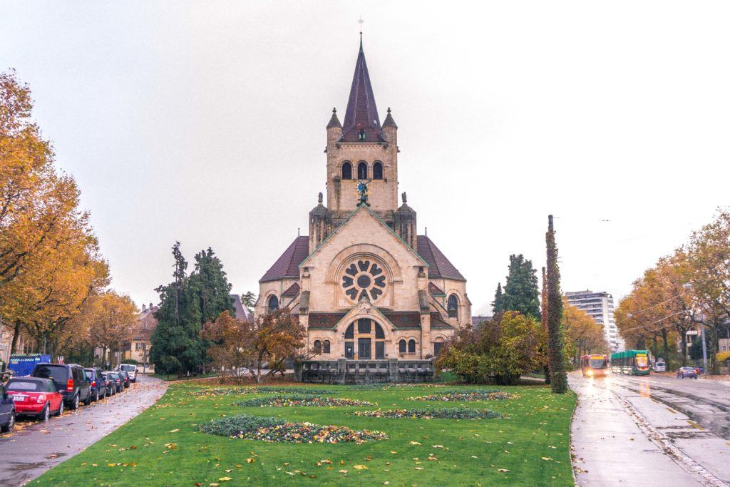 A guide to the best things to do in Basel Switzerland. Here's what to do, where to stay, how to visit and attractions in Basel, Canton of Basel-Stadt (including art museums, Basel Minster, and spalentor Medieval Gate)