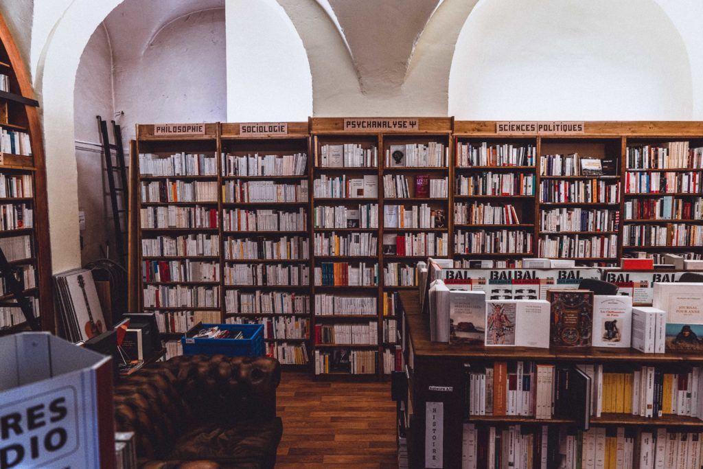 Hidden and unusual bookshop in Lyon. Here's how to visit Le Bal des Ardents bookstore on Rue Neuve in Lyon France