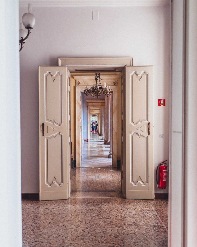 A guide to Villa Panza: An 18th-Century Mansion on the fringes of Varese, Lombardy, Northern Italy. Modern and Contemporary Art Museum in Varese in a Neo-classical villa