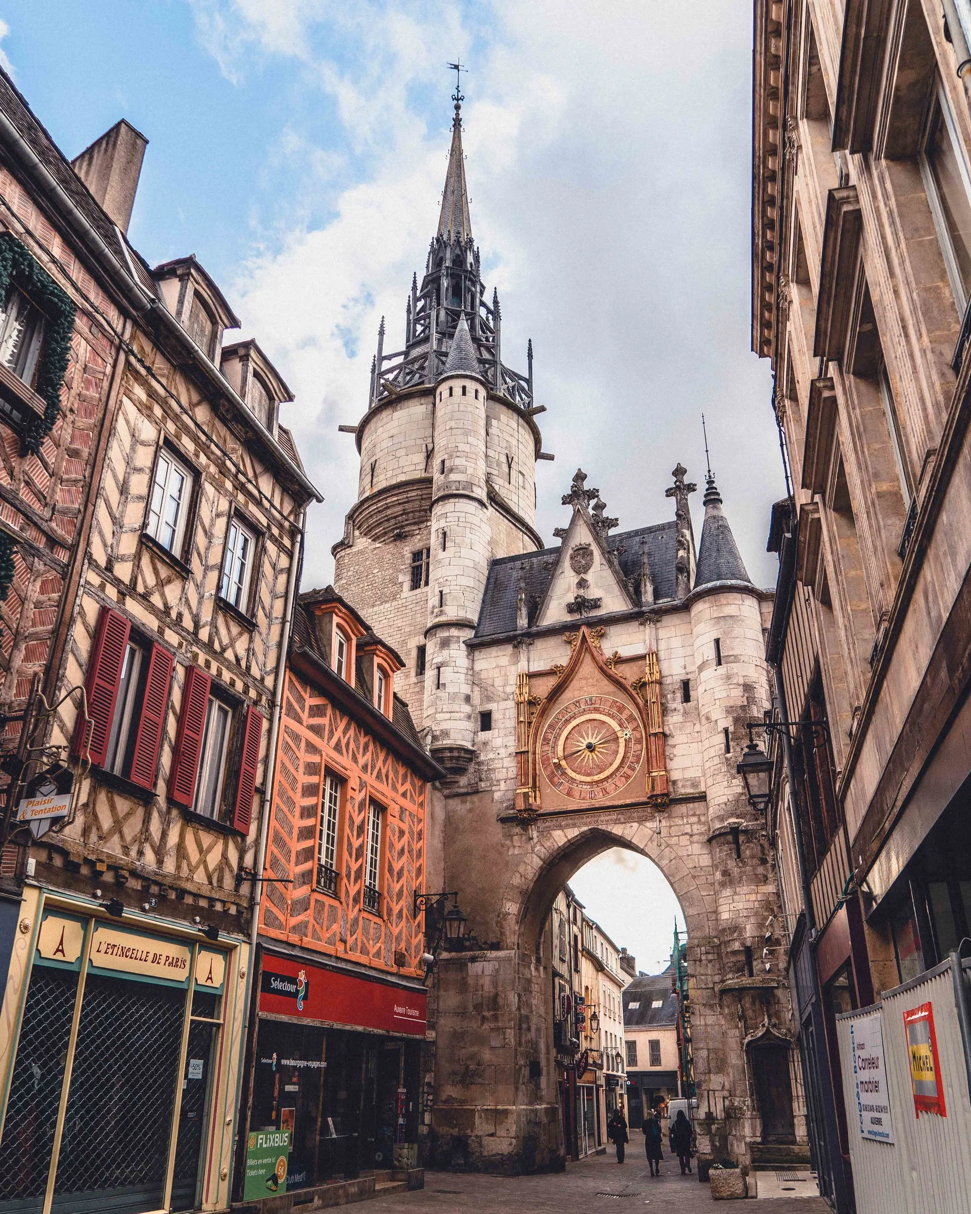 Tour De L Horloge D Auxerre Auxerre Clock Tower Solosophie