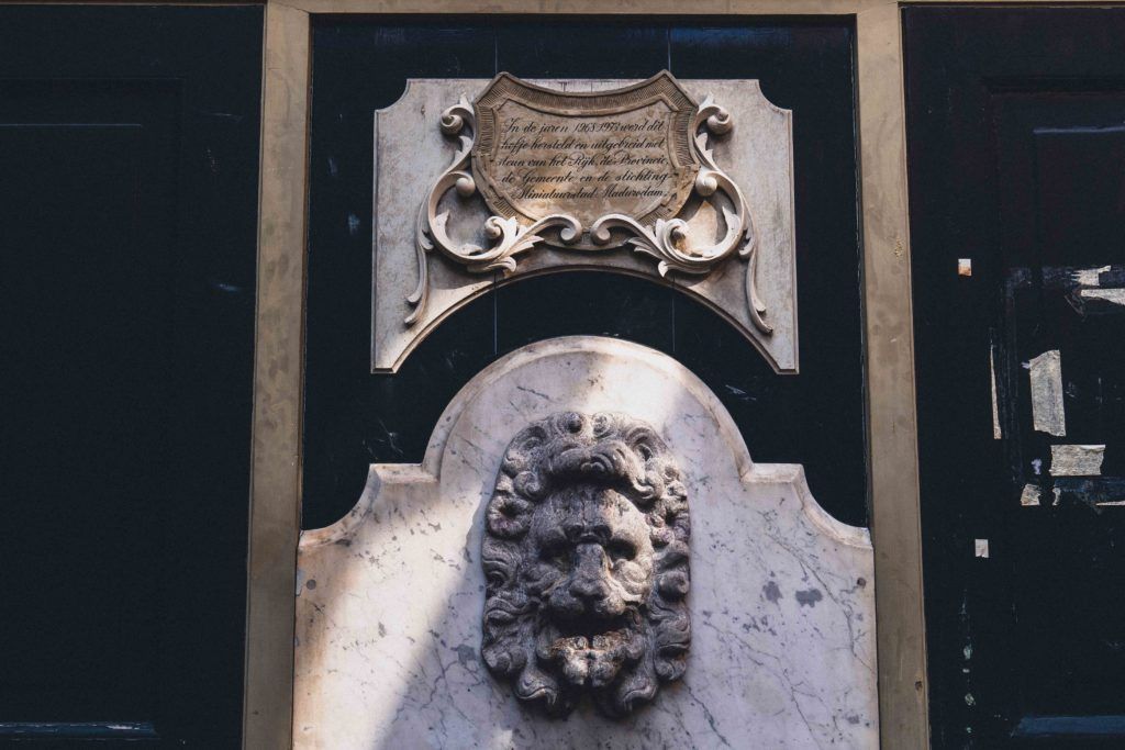 The Most Beautiful Hofjes in Amsterdam (Secret Courtyards)