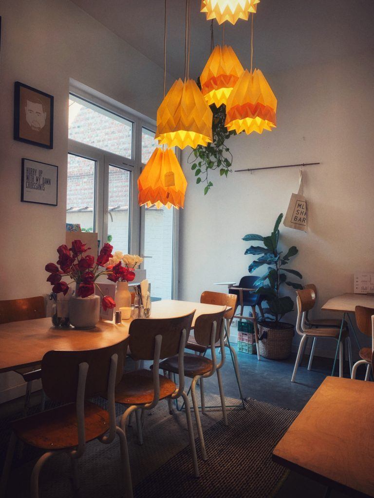 Noen: Where to find the Best Cafe in Mechelen, Belgium