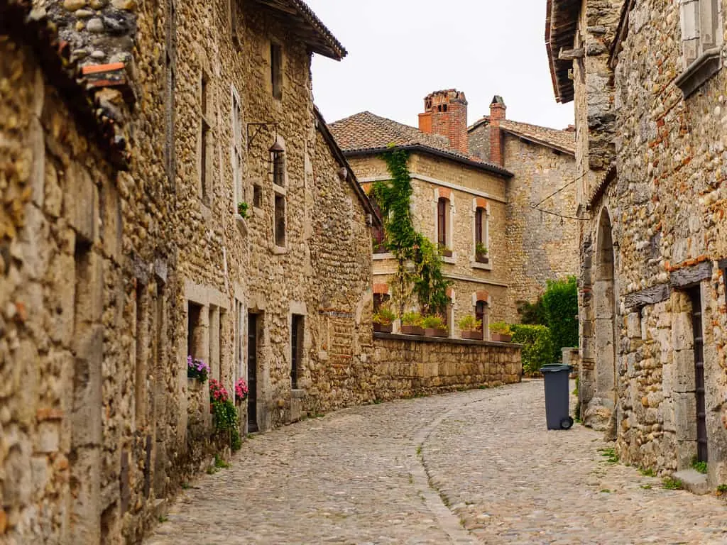 Beautiful Day Trips from Lyon You'll Love to Take | solosophie