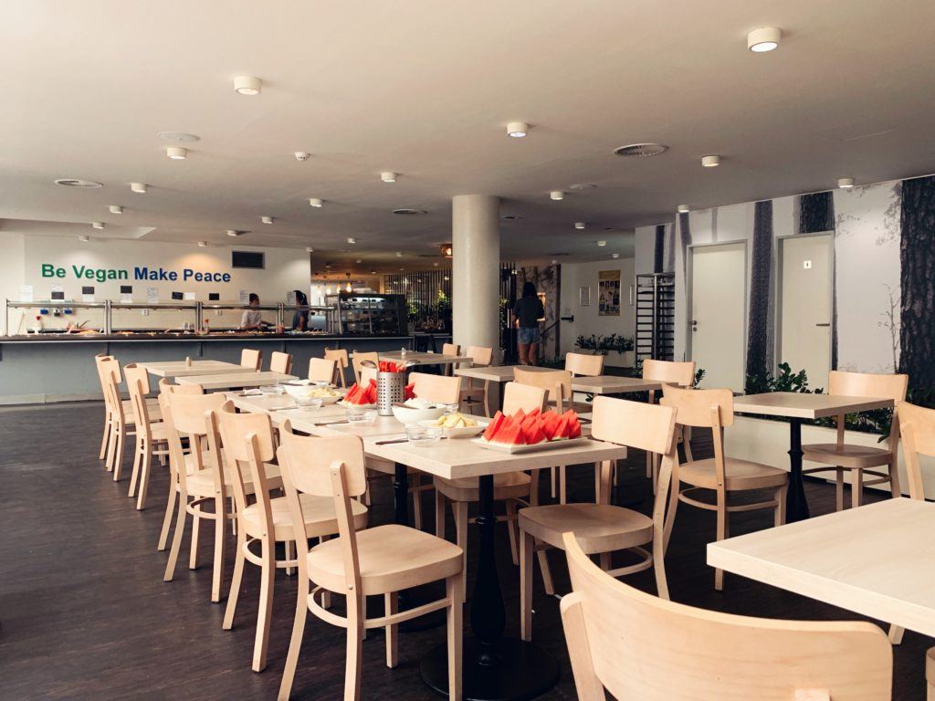 Loving Hut Prague: where to find the best vegetarian food and vegan in Prague, Czech Republic