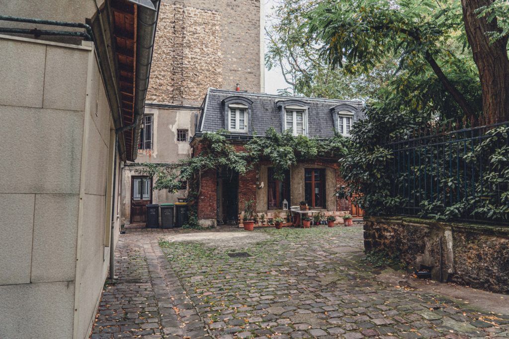 Eglise Saint-Seraphin-de-Sarov: Hidden Gem of the 15th arrondissement, Paris, France