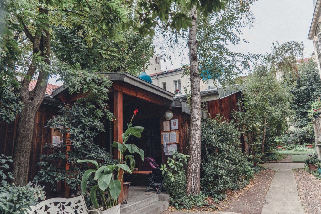 Eglise Saint-Seraphin-de-Sarov: Hidden Gem of the 15th arrondissement, Paris, France